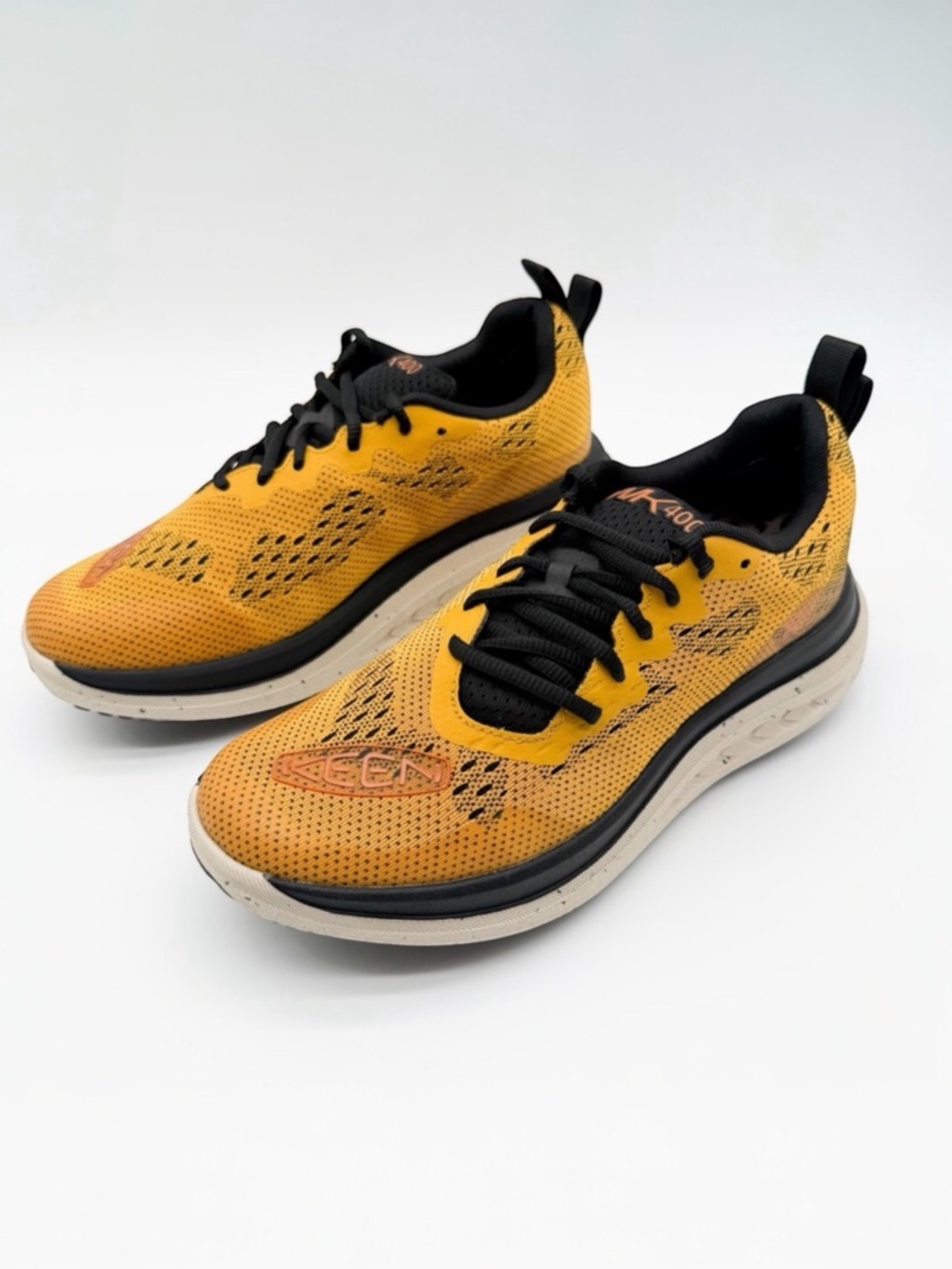 KEEN WK400 KEEN.CURVE Rocker Walking Shoes Mesh Performance Yellow Black 7 NEW
